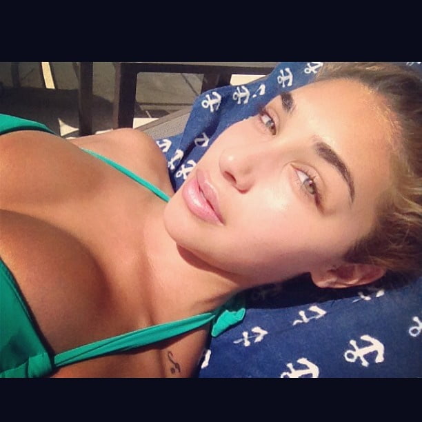 Chantel jeffries (ceejay)
 #89532467