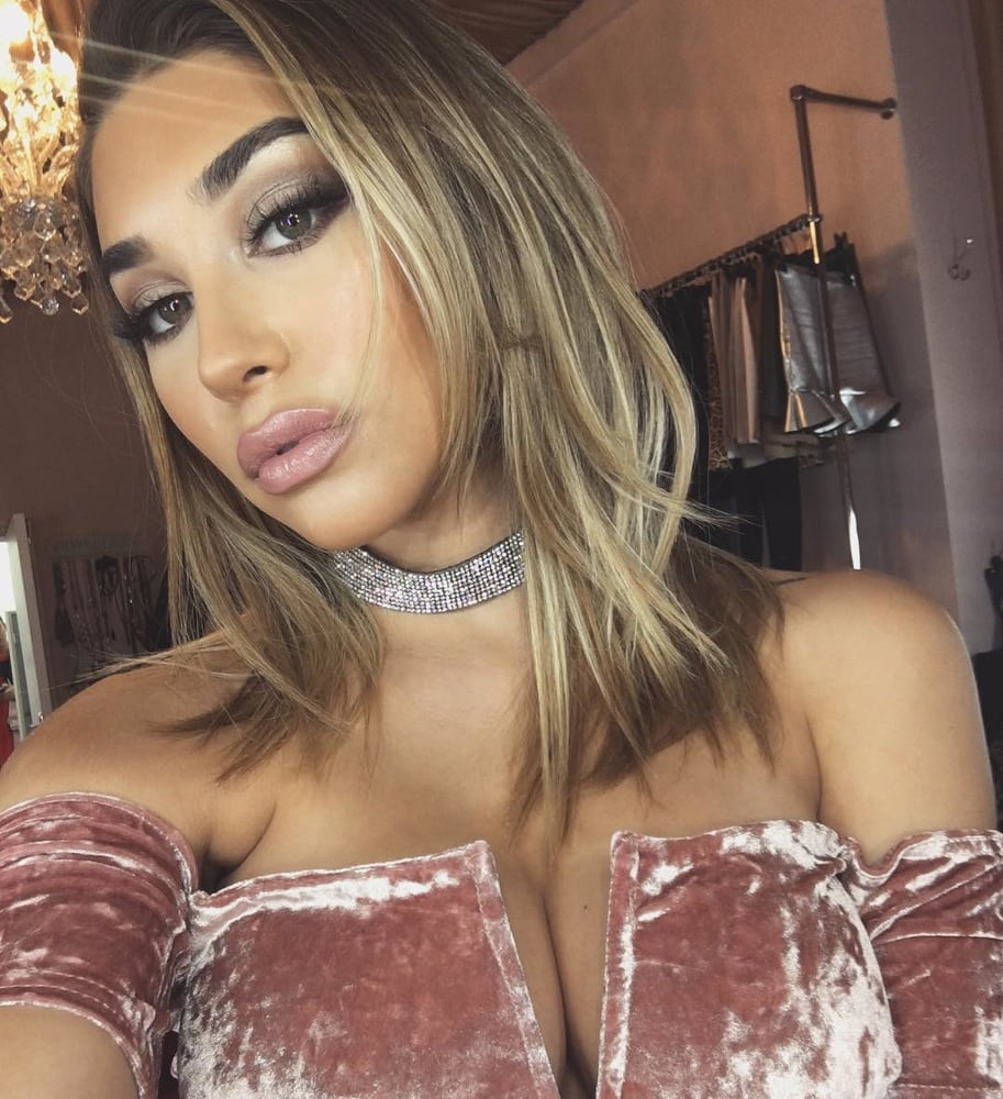 Chantel Jeffries (Ceejay) #89532480