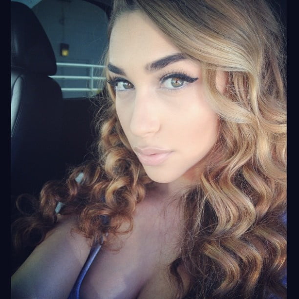 Chantel jeffries (ceejay)
 #89532680