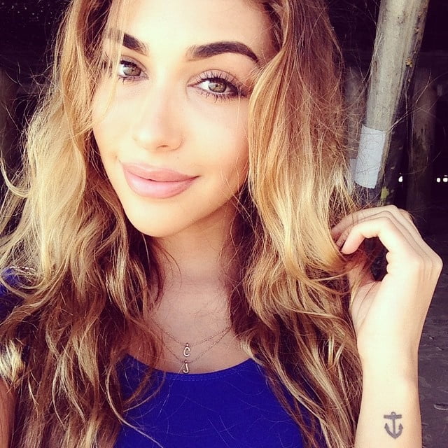 Chantel jeffries (ceejay)
 #89532840