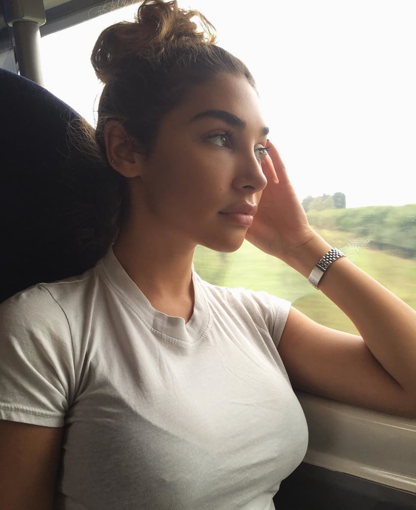 Chantel jeffries (ceejay)
 #89532858