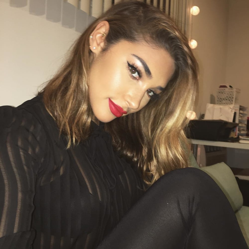 Chantel Jeffries (Ceejay) #89532859