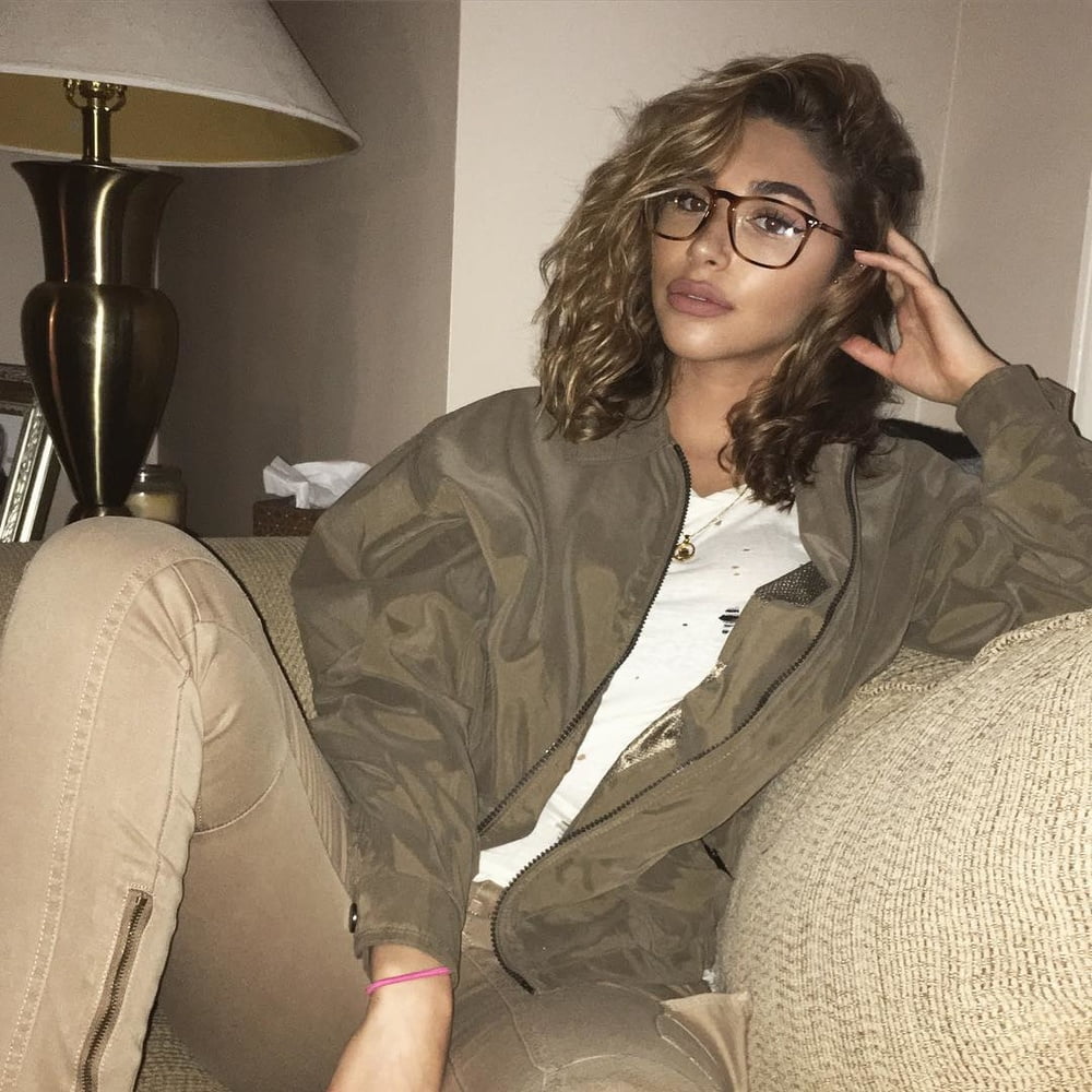 Chantel jeffries (ceejay)
 #89532981