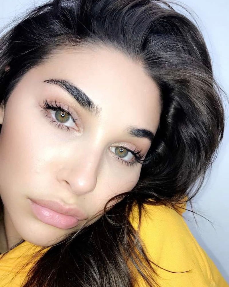 Chantel jeffries (ceejay)
 #89533140