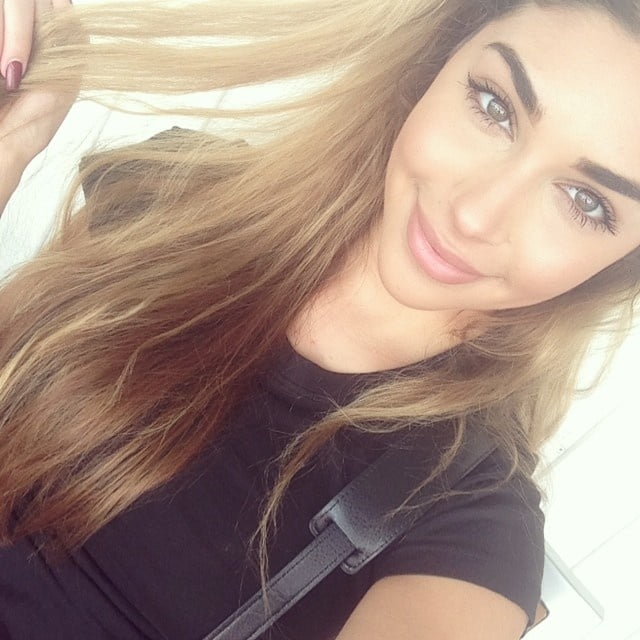 Chantel jeffries (ceejay)
 #89533177