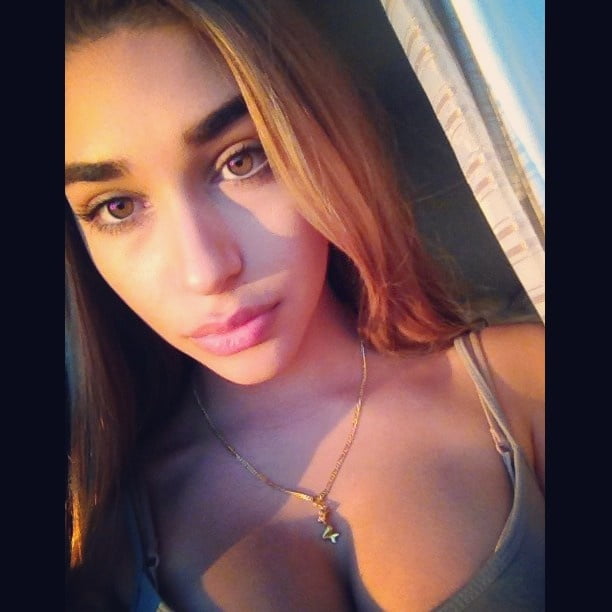 Chantel jeffries (ceejay)
 #89533201