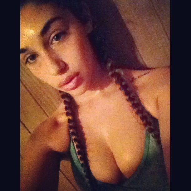 Chantel jeffries (ceejay)
 #89533238