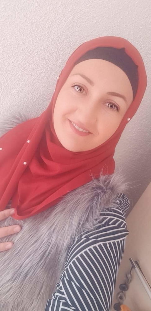 Turbanli fatme buste hijab slut
 #89173584