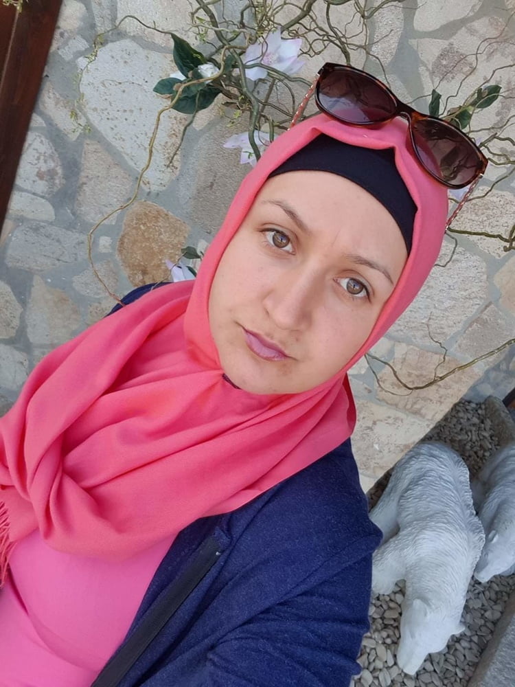 Turbanli fatme buste hijab slut
 #89173629