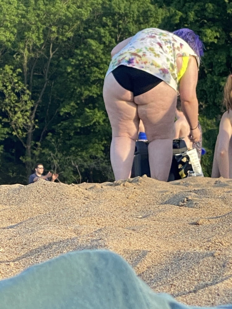 Bbw beach butt sighting
 #95295506