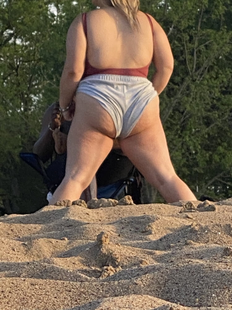 Bbw beach butt sighting
 #95295509