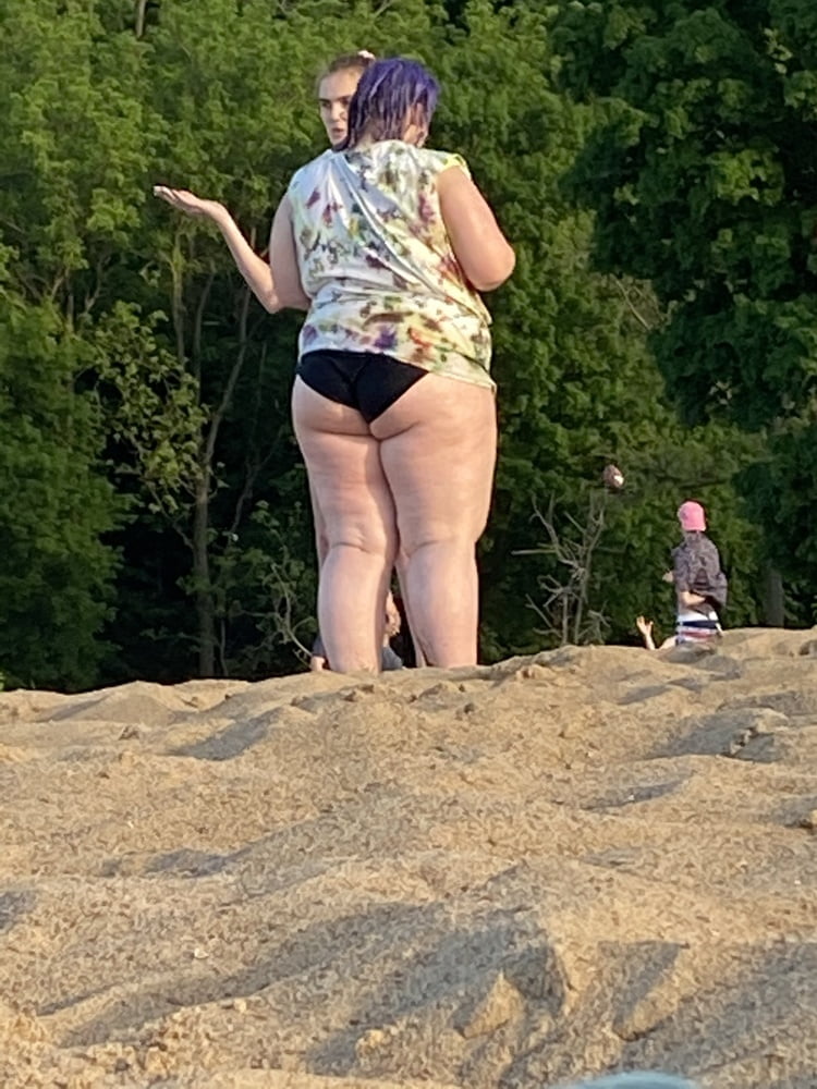 Bbw beach butt sighting
 #95295518