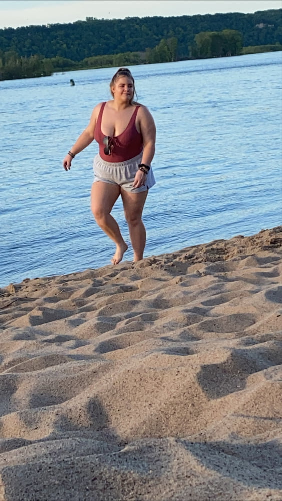 Bbw beach butt sighting
 #95295527