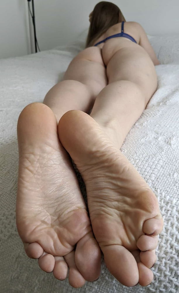 Pretty feet and ass pt55 #90291538