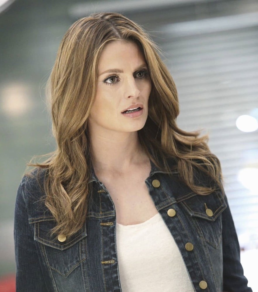 Stana katic
 #105010191