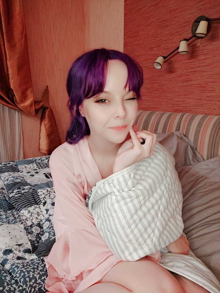 Dhm - septiembre 2019 selfies i
 #87472434