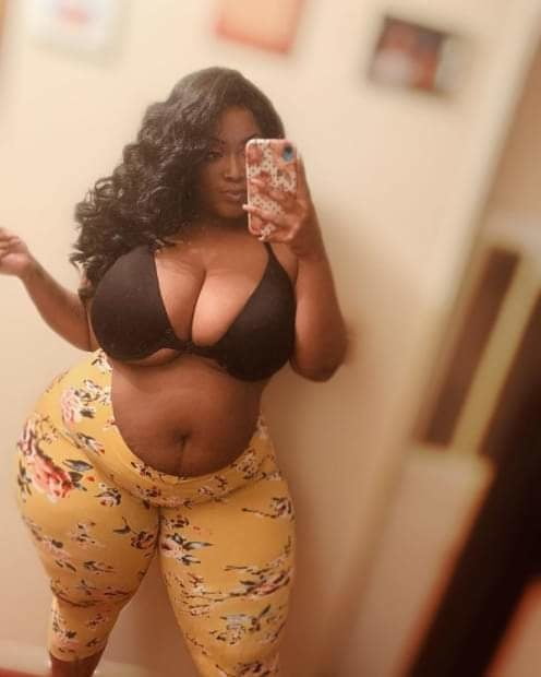 thick ladies #95342160