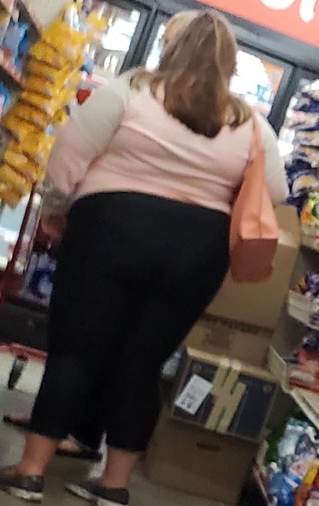 Voyeur Butts 2 #87959087
