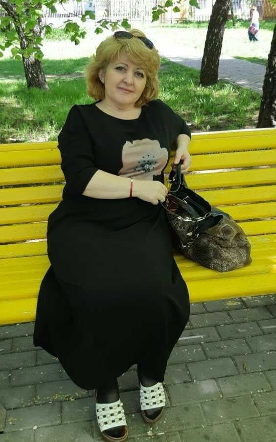 Bbw in drees and pantyhose
 #81374133