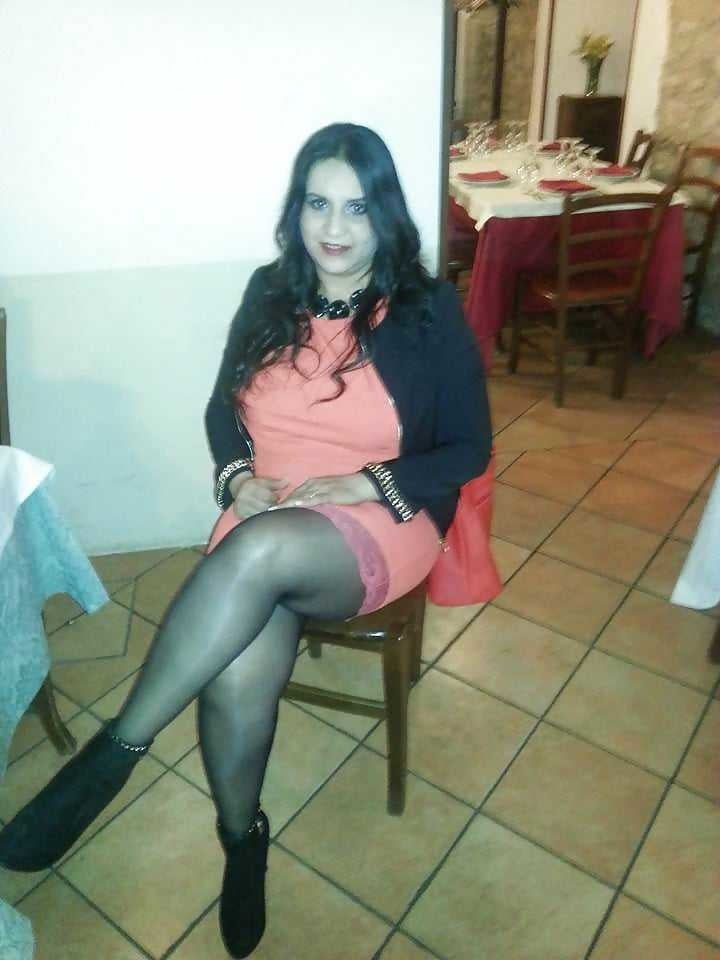 Bbw in drees and pantyhose
 #81374248