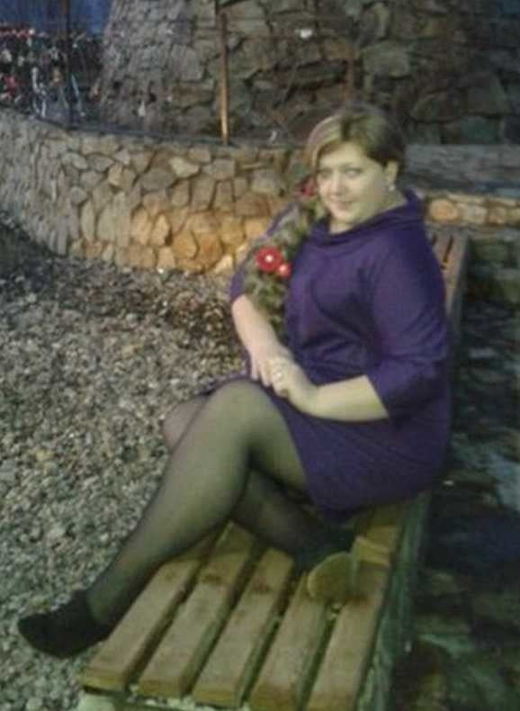 Bbw in drees and pantyhose
 #81374349