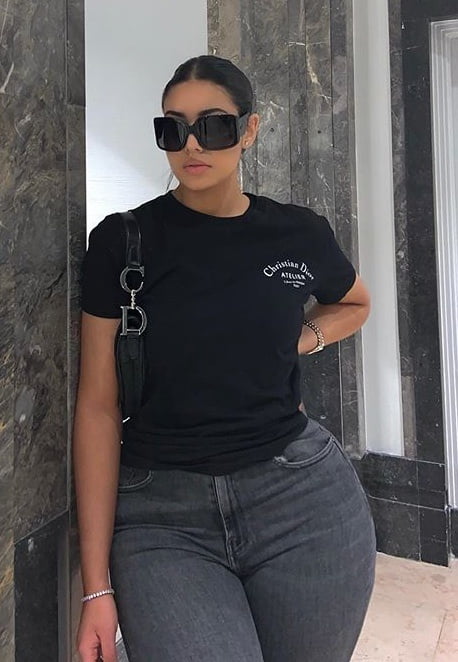 Algerijnse baddie #94070900