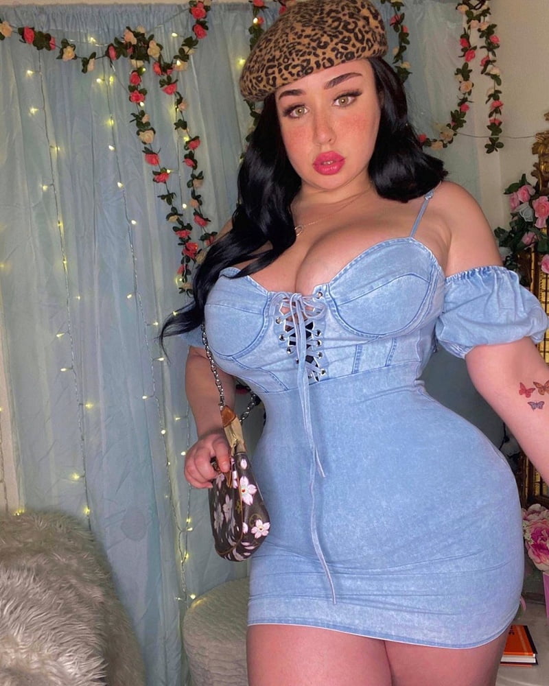 Tana habibi groß meise hure
 #82218965