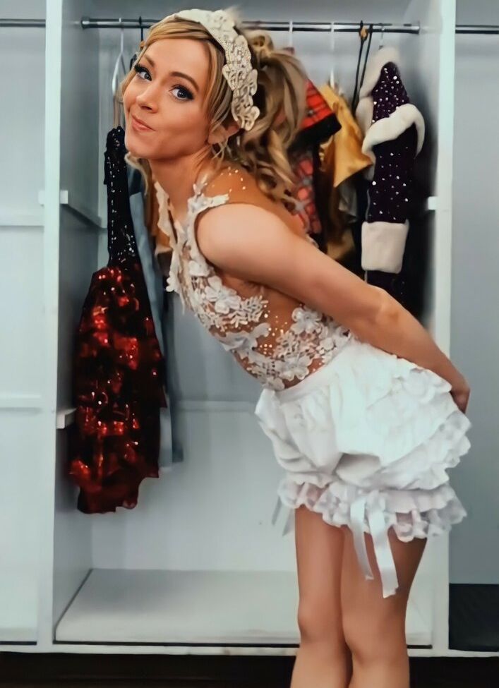 Lindsey Stirling desnuda #108916445