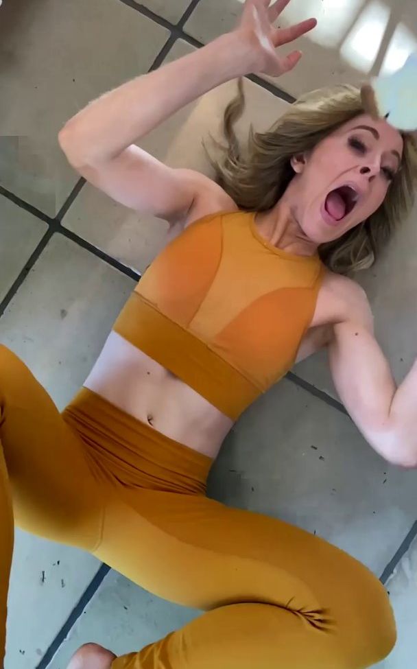 Lindsey Stirling desnuda #108916474