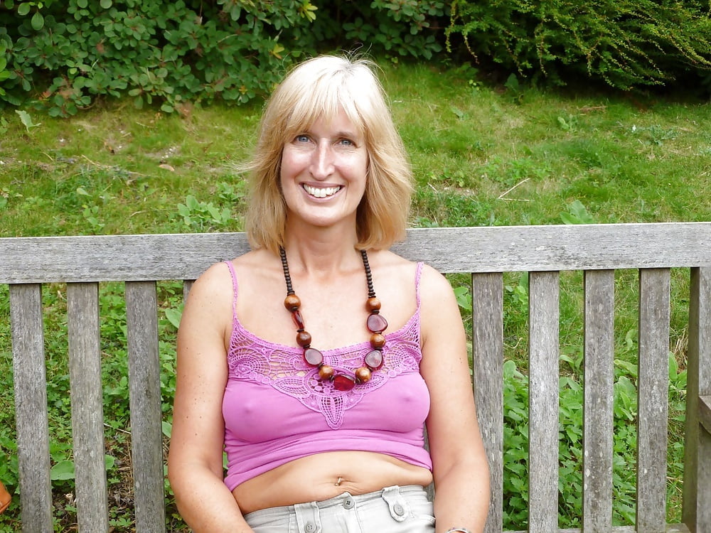 Algo un poco diferente ...respeto a todas las mujeres
 #102776900