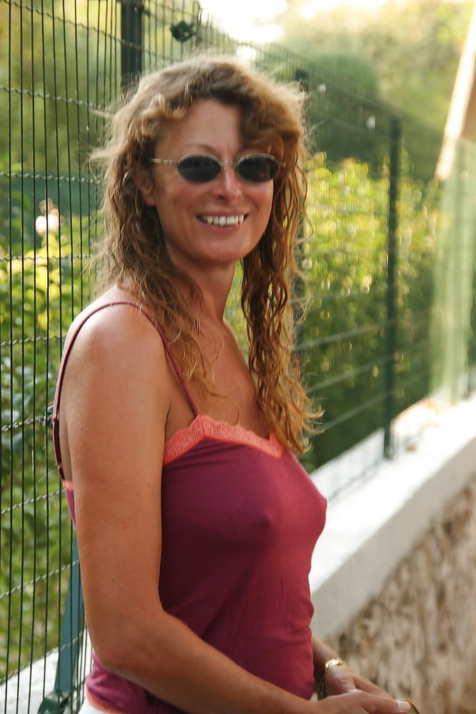 Algo un poco diferente ...respeto a todas las mujeres
 #102776943