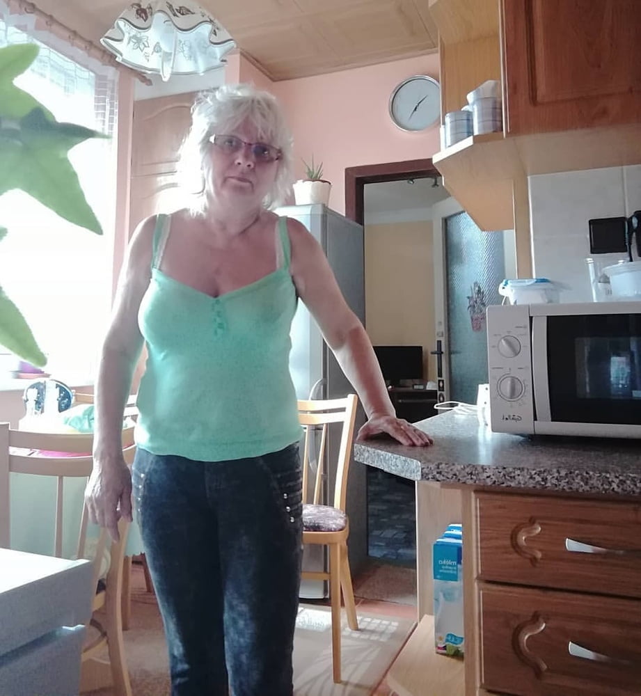 Algo un poco diferente ...respeto a todas las mujeres
 #102777219