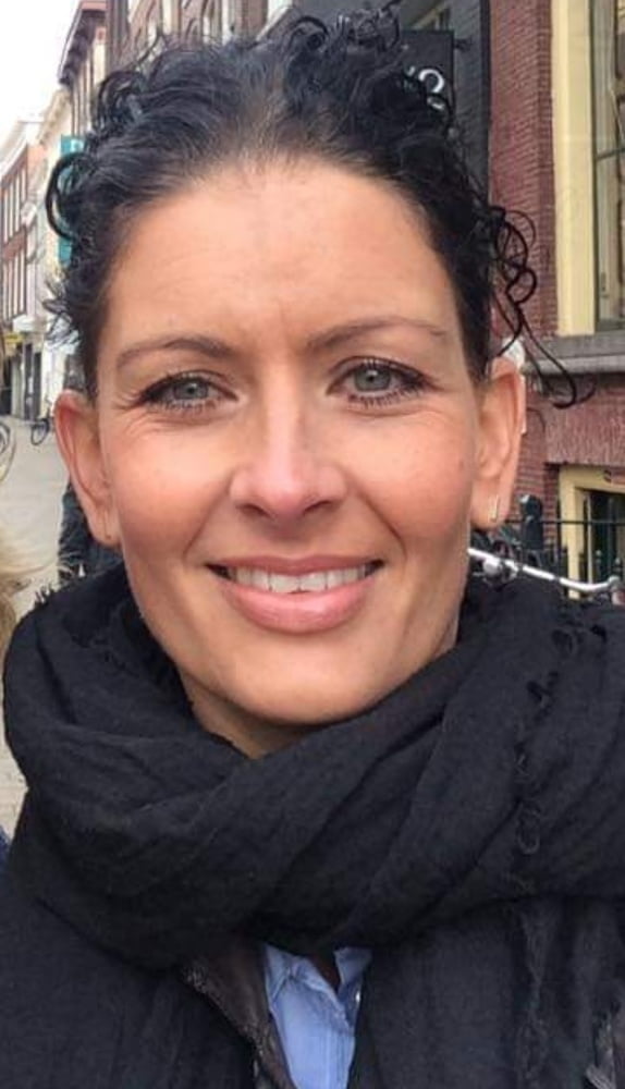 Algo un poco diferente ...respeto a todas las mujeres
 #102777240