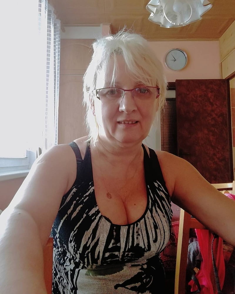 Algo un poco diferente ...respeto a todas las mujeres
 #102777269