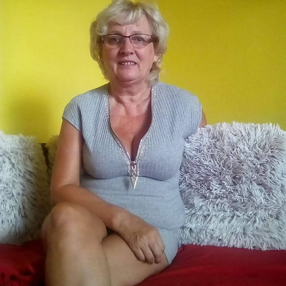 Algo un poco diferente ...respeto a todas las mujeres
 #102777283