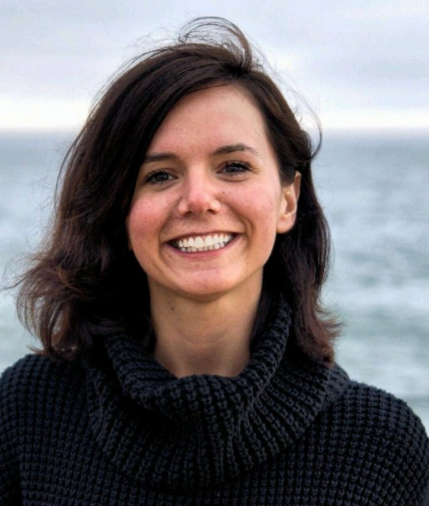 Algo un poco diferente ...respeto a todas las mujeres
 #102777334