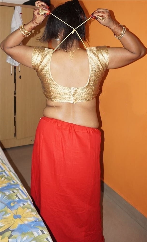 Saree Back #80683378
