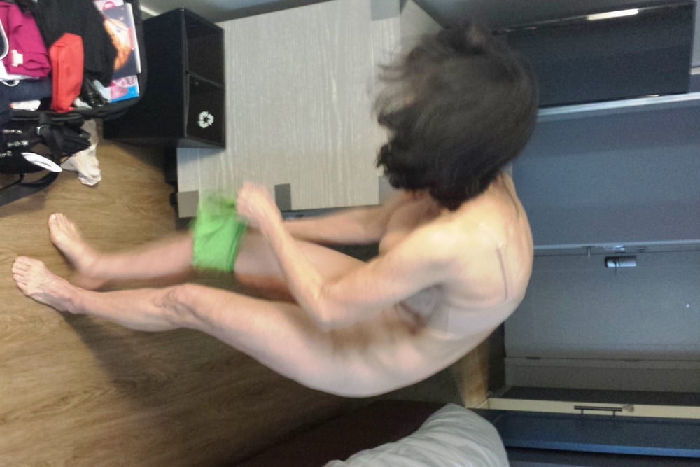 意識していない露出狂の妻たち
 #97354979