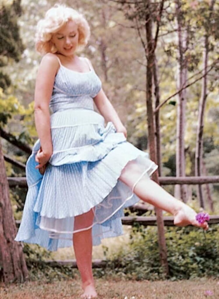 Marilyn Monroe #81230695