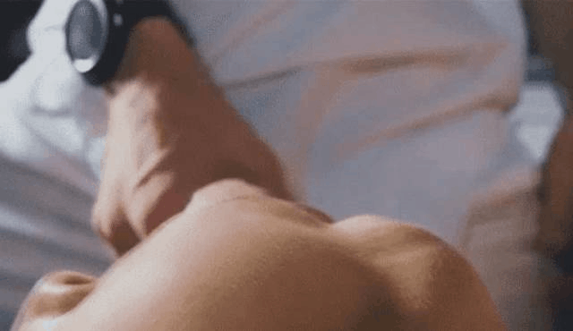 Caption this
 #90031492