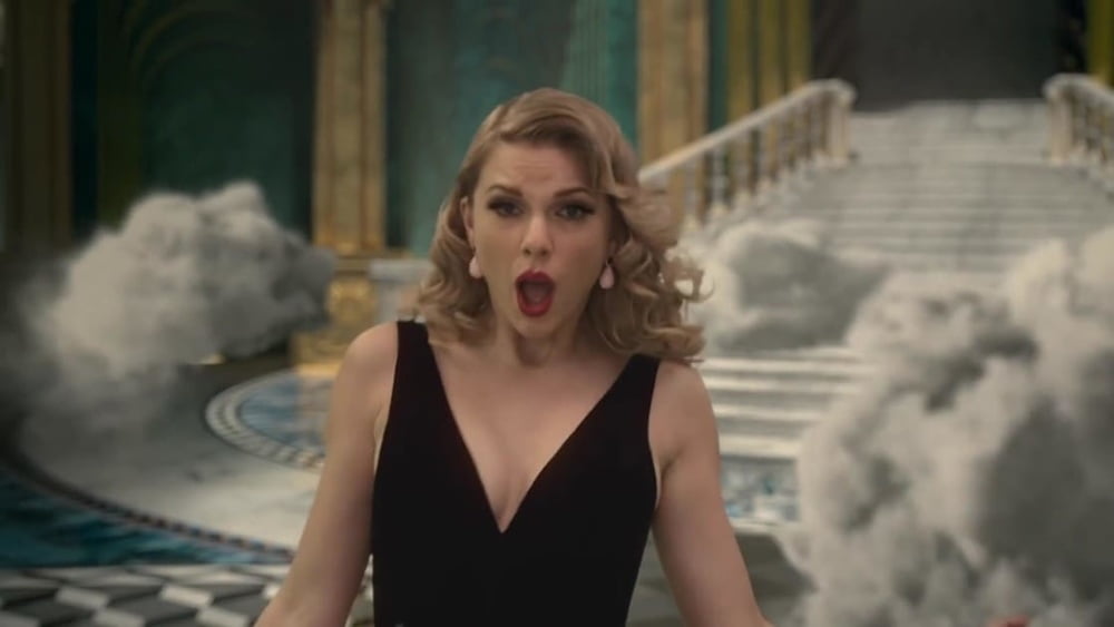Taylor Swift 2020 #105327035