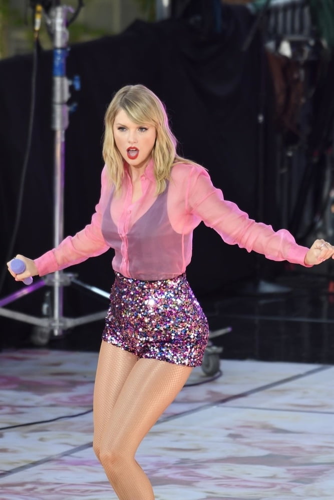 Taylor Swift 2020 #105327244