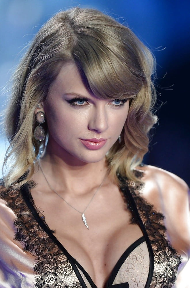 Taylor Swift 2020 #105327255