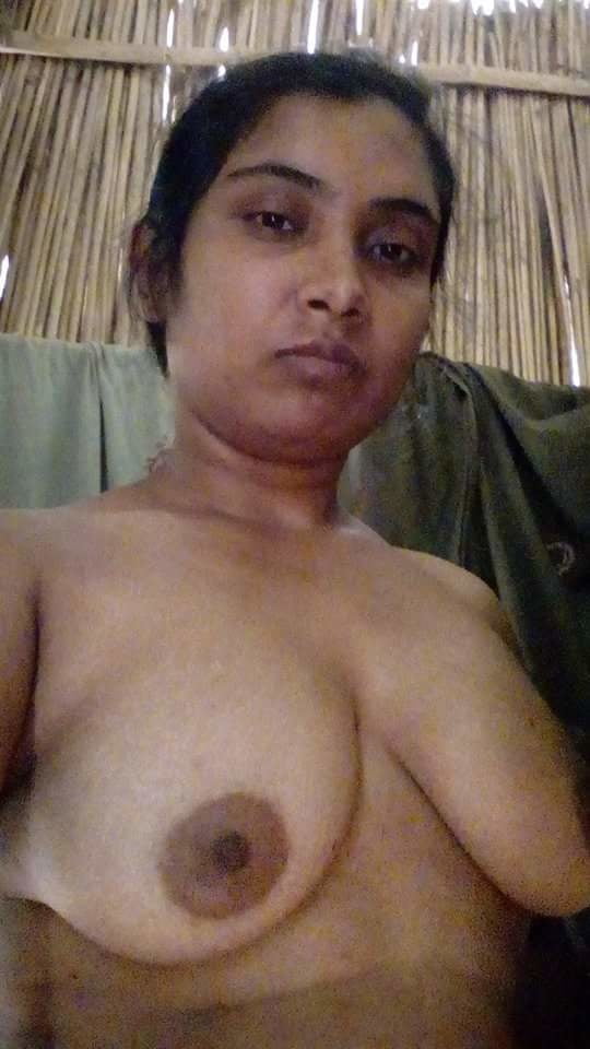 Desi Village Girl Self Clicked pic #90281561