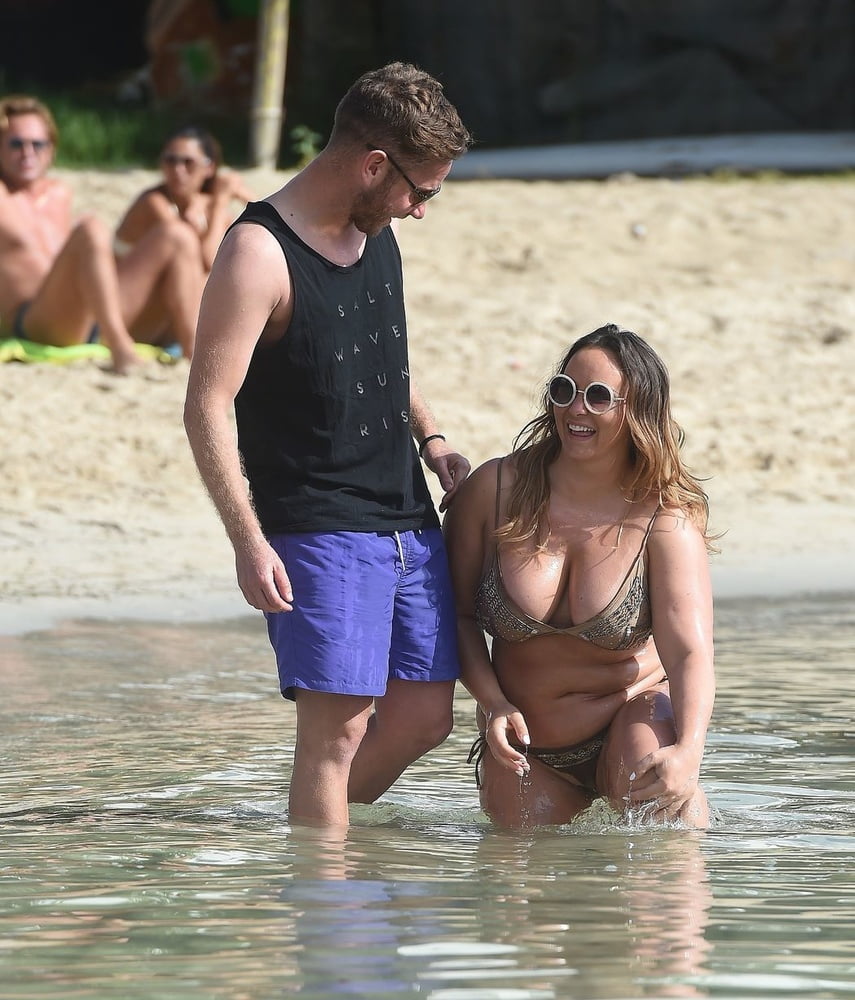 Chanelle hayes en bikini marron
 #99017377