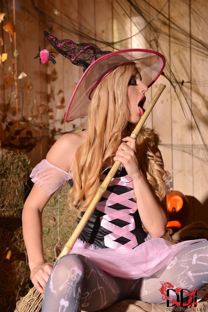 Fantastic Witches #95824717