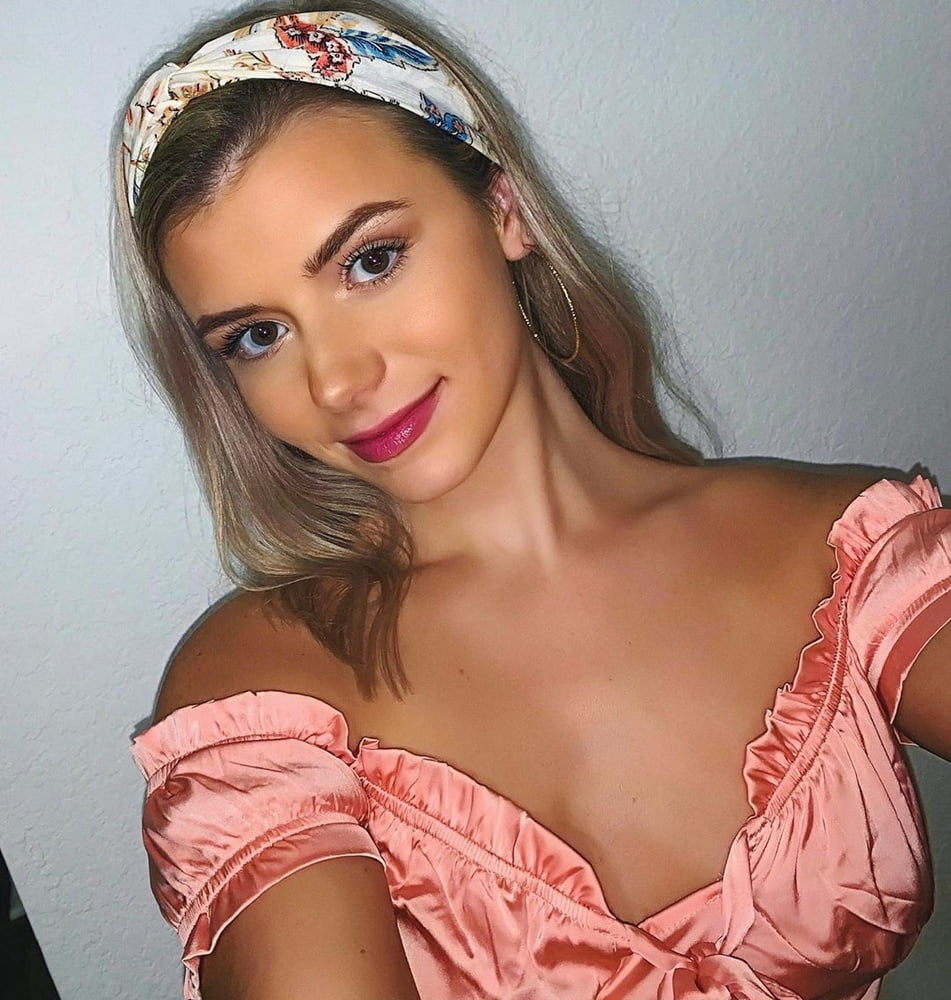 Amateur rubia 84
 #103493220