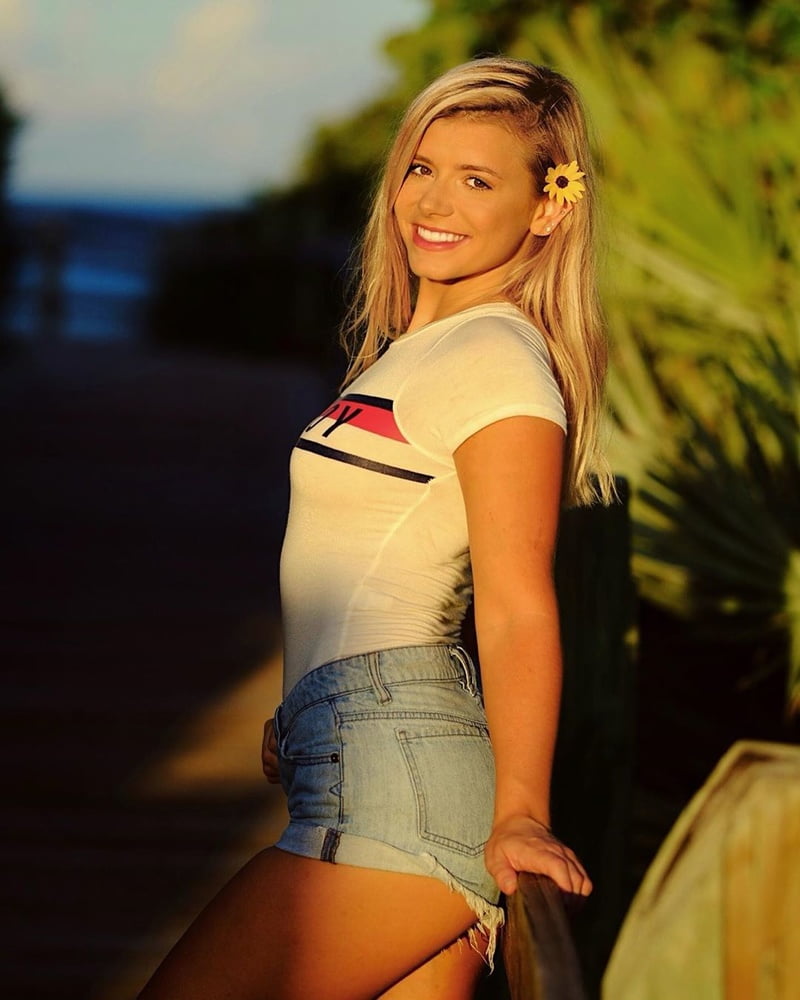 Amateur rubia 84
 #103493370