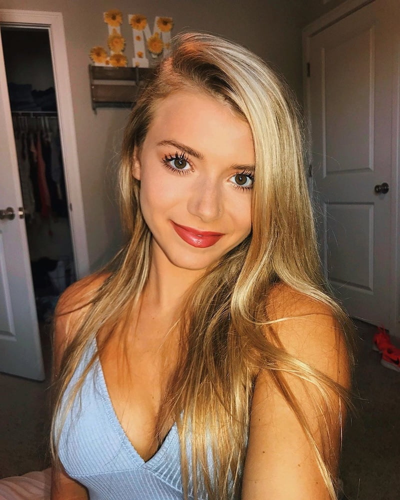 Amateur rubia 84
 #103493417