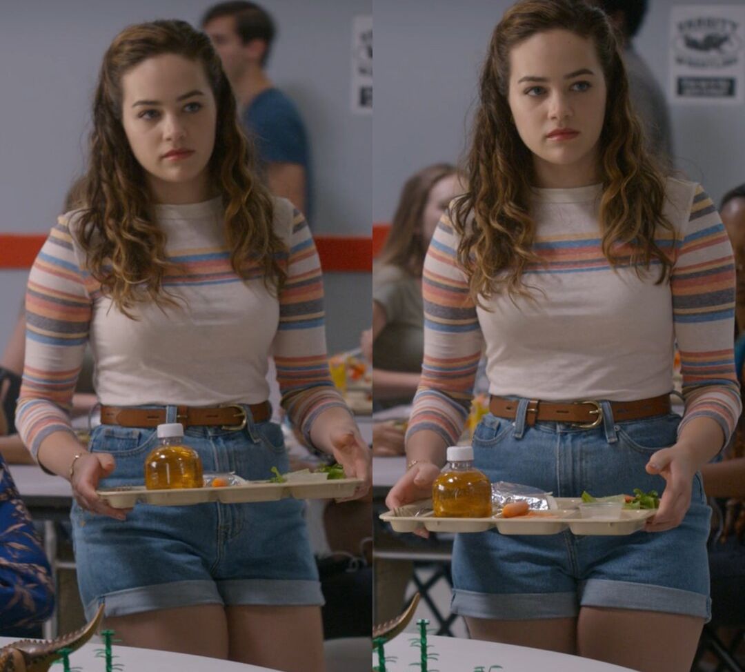 Mary Mouser desnuda #108228829